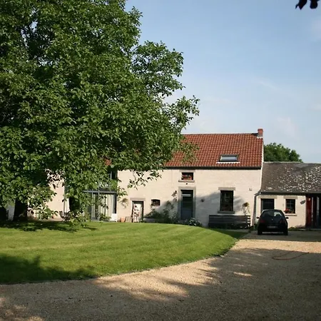 Bed & Breakfast Montigny House And Antiques