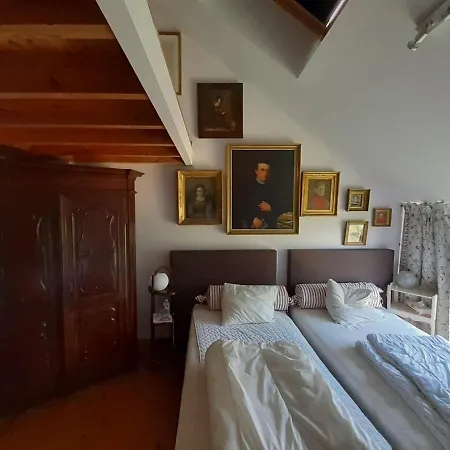 Bed & Breakfast Montigny House And Antiques Seron